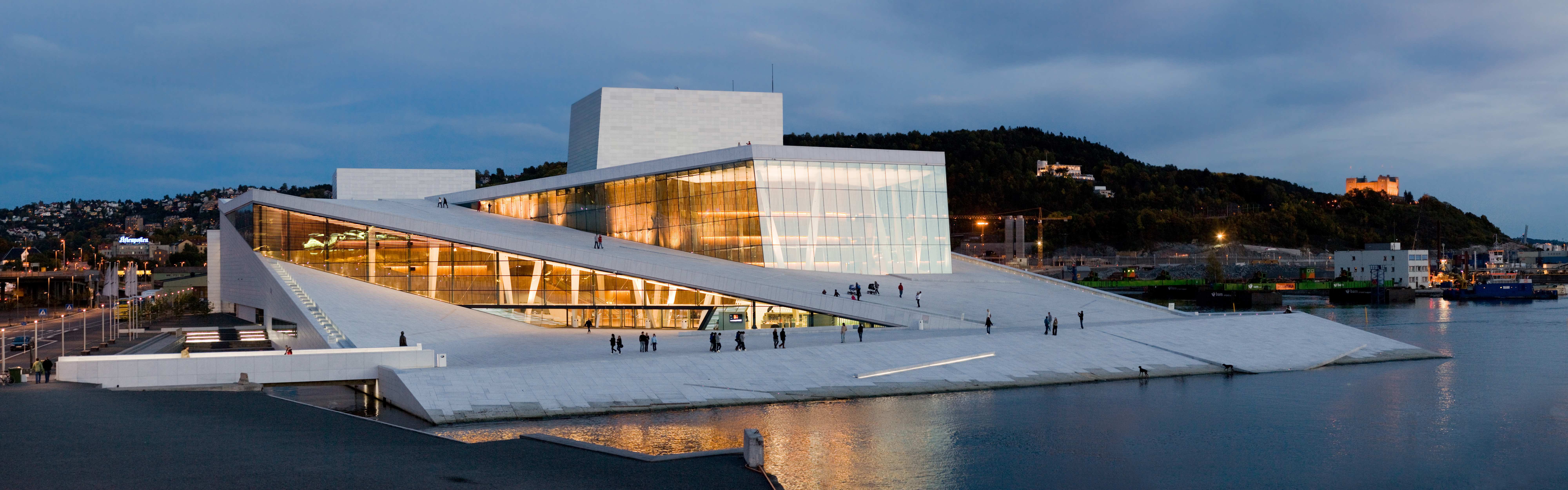 Oslo Opera House featuring modern Statuario marble cladding with walkable roof design